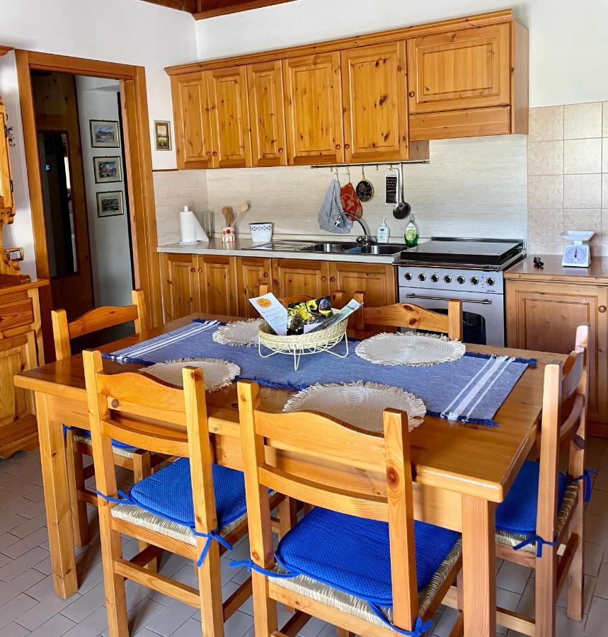 Villa A Casa Di Amici Vidor Esterno foto