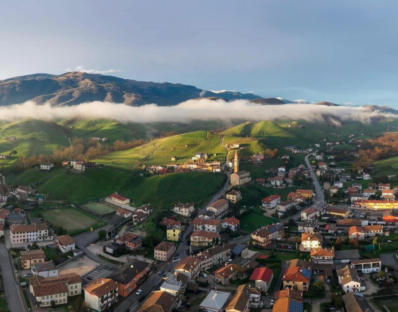 Villa A Casa Di Amici Vidor Esterno foto